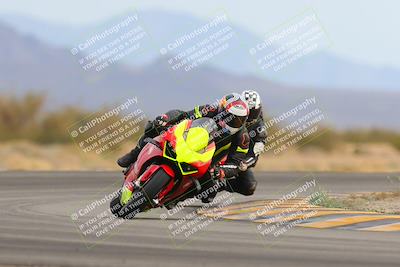 media/Jan-15-2023-SoCal Trackdays (Sun) [[c1237a034a]]/Turn 15 (1pm)/